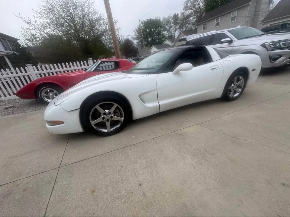 1998 Chevrolet Corvette C5 - Image 3 of 12