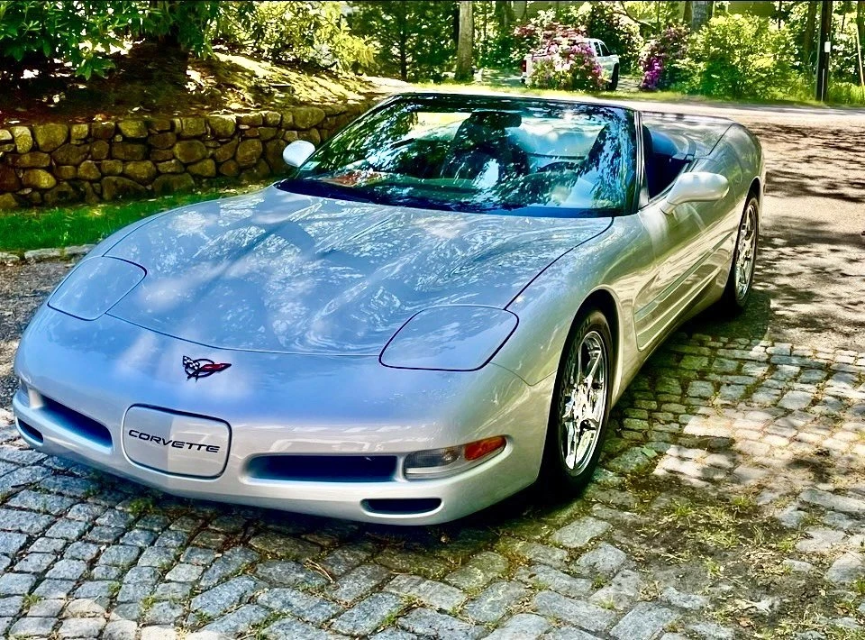 1998 Chevrolet Corvette C5 - Image 1 of 10