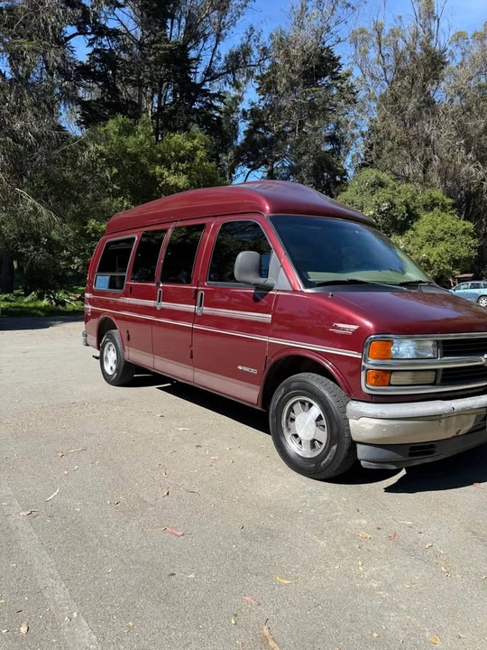 1998 Chevrolet Express - Image 3 of 9