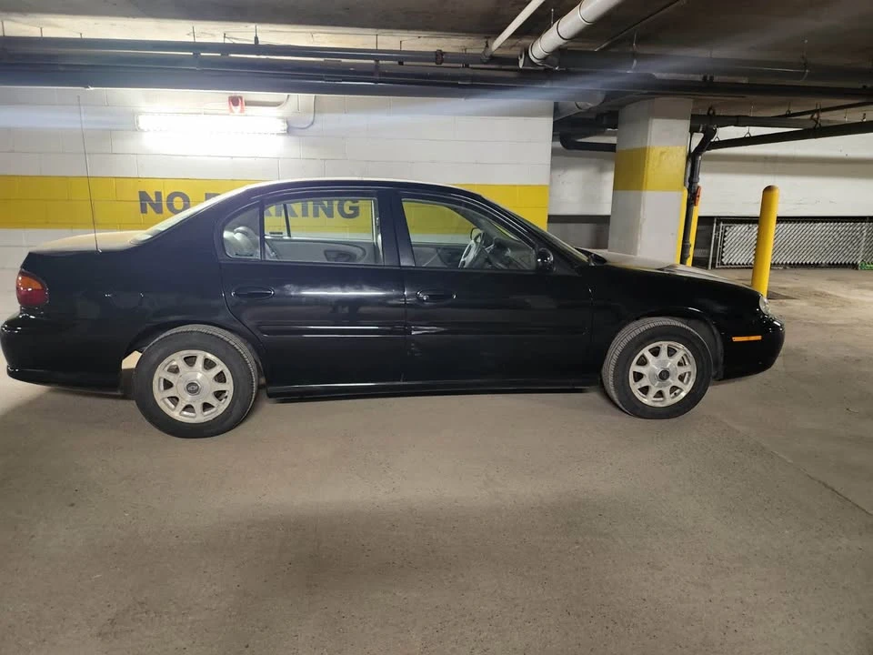 1998 Chevrolet Malibu - Image 2 of 5