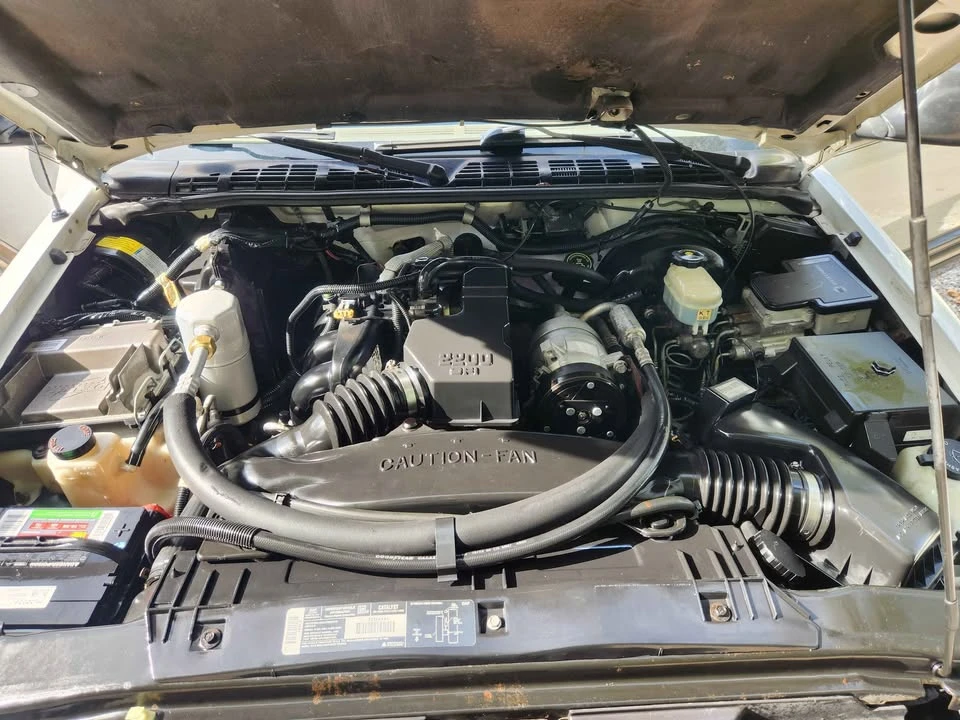 1998 Chevrolet S-10 - Image 8 of 19