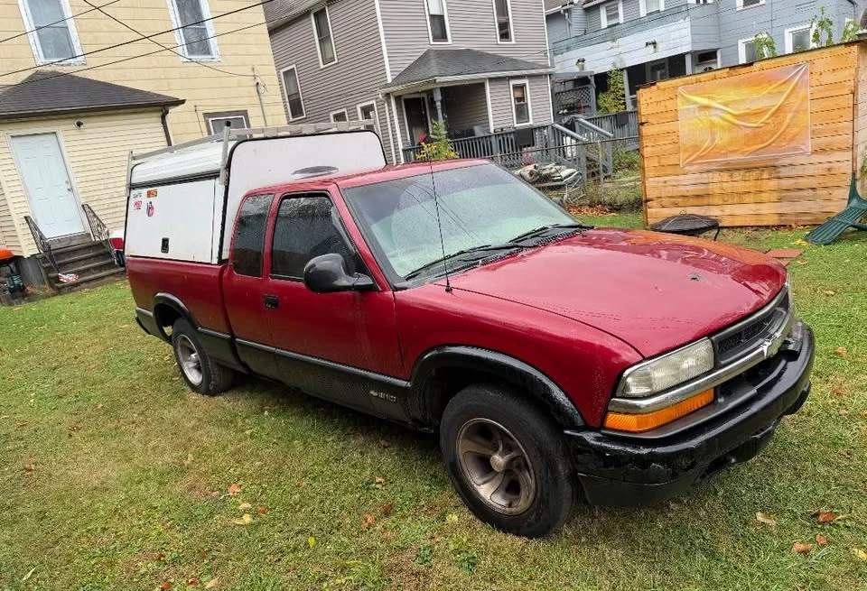 1998 Chevrolet S-10 - Image 3 of 5