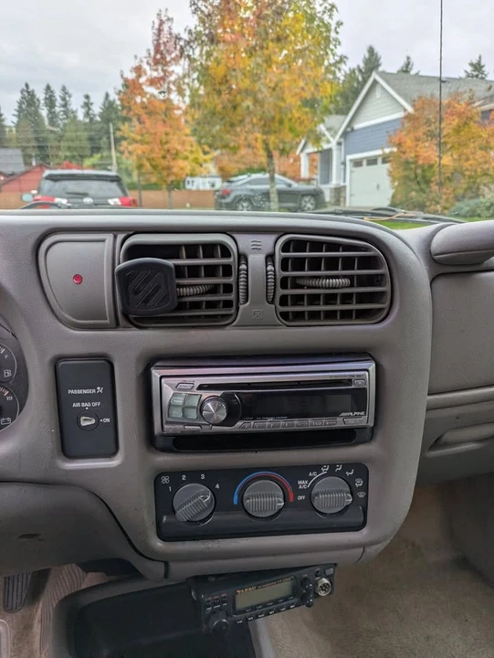 1998 Chevrolet S-10 - Image 14 of 20