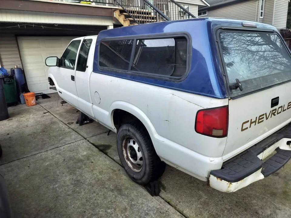 1998 Chevrolet S-10 - Image 5 of 7
