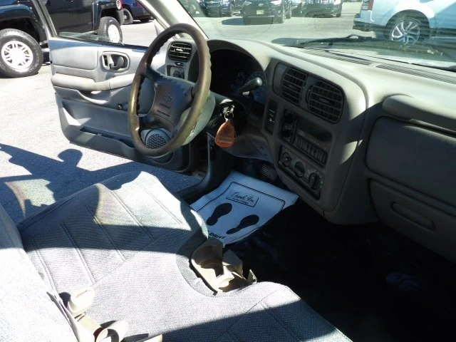 1998 Chevrolet S-10 - Image 19 of 20