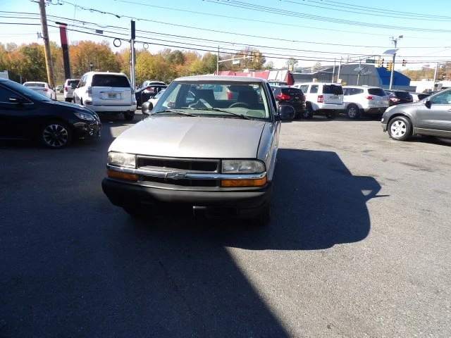 1998 Chevrolet S-10 - Image 2 of 20