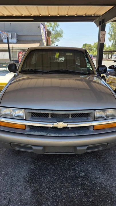 1998 Chevrolet S-10 - Image 2 of 6