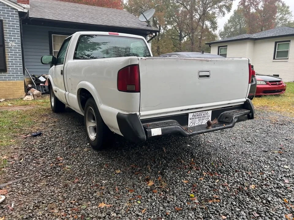 1998 Chevrolet S-10 - Image 9 of 10