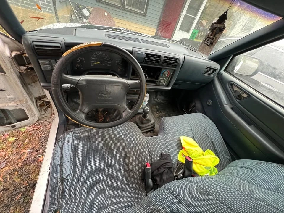 1998 Chevrolet S-10 - Image 5 of 10
