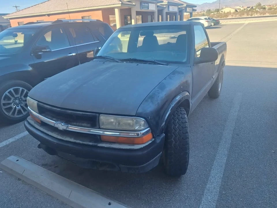 1998 Chevrolet S-10 - Image 3 of 9