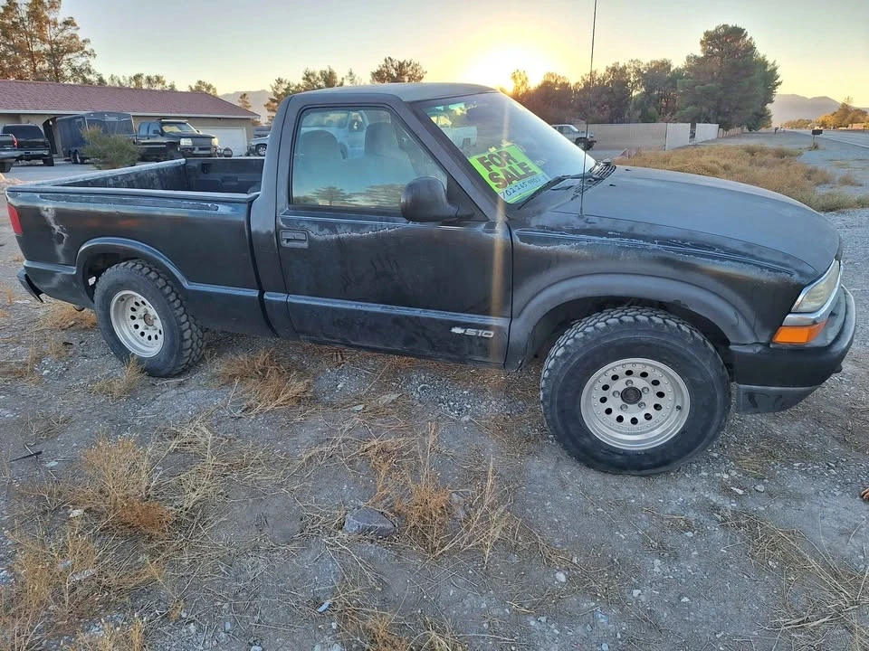 1998 Chevrolet S-10 - Image 2 of 9
