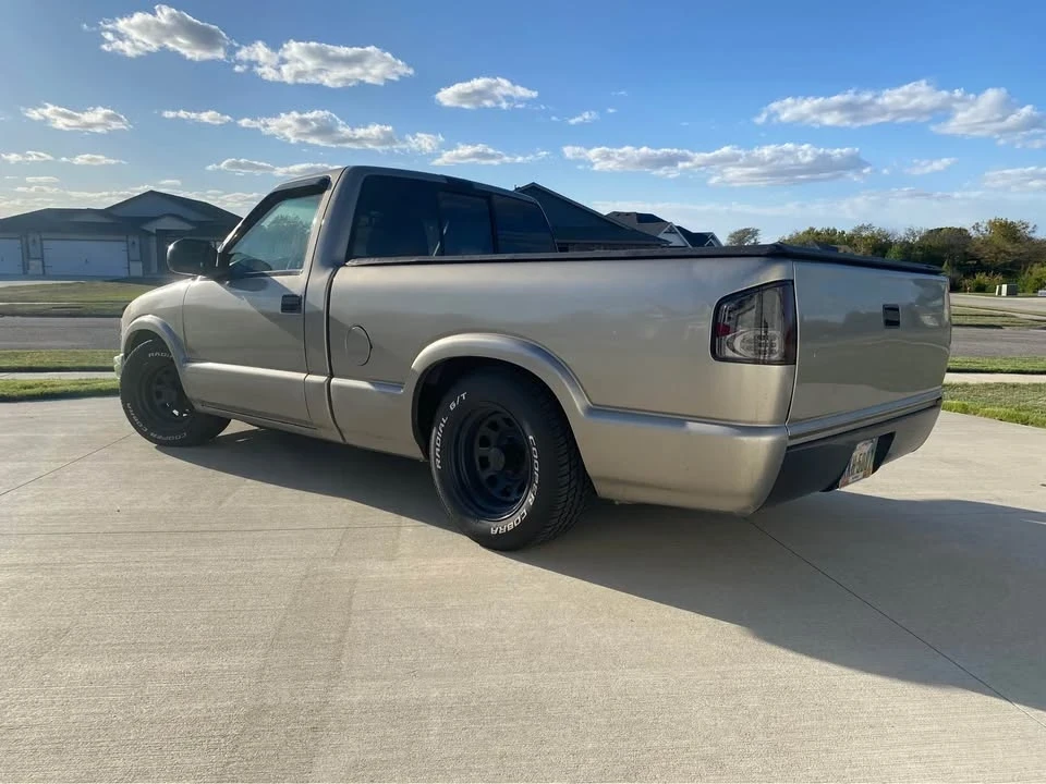 1998 Chevrolet S-10 - Image 5 of 16