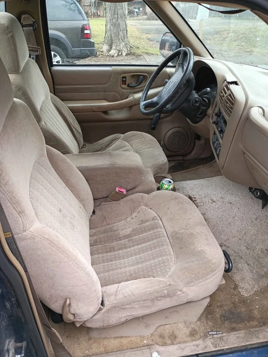 1998 Chevrolet S-10 - Image 16 of 18