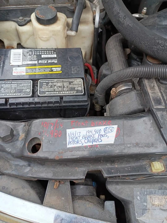 1998 Chevrolet S-10 - Image 4 of 18