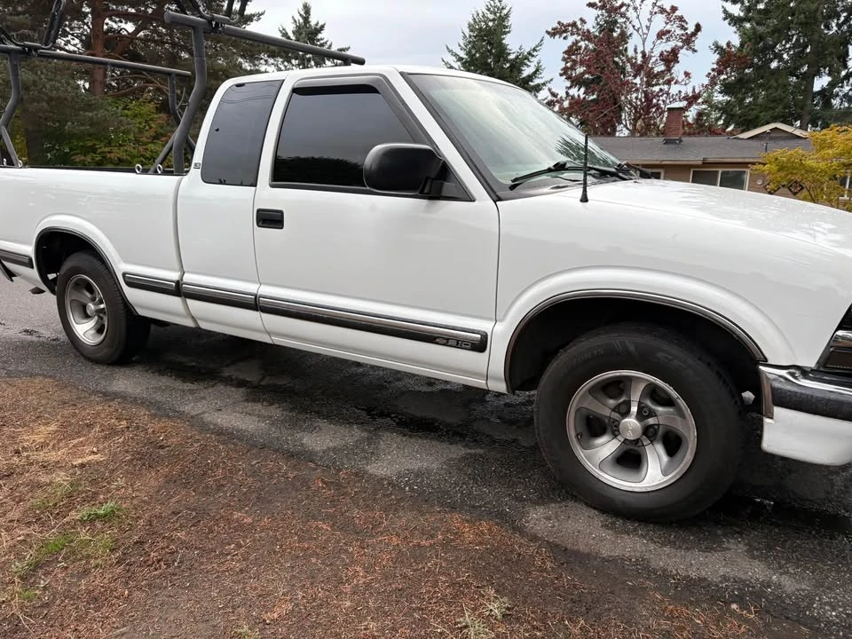 1998 Chevrolet S-10 - Image 14 of 19