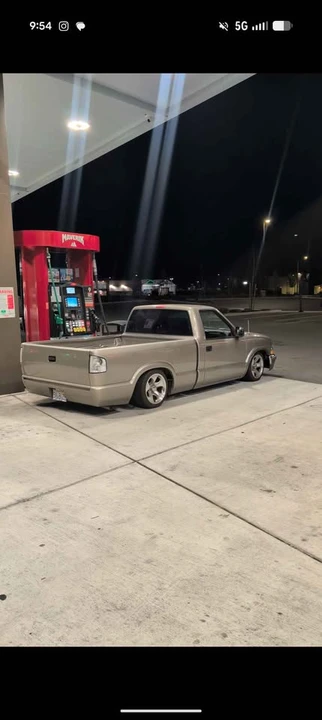 1998 Chevrolet S-10 - Image 2 of 13