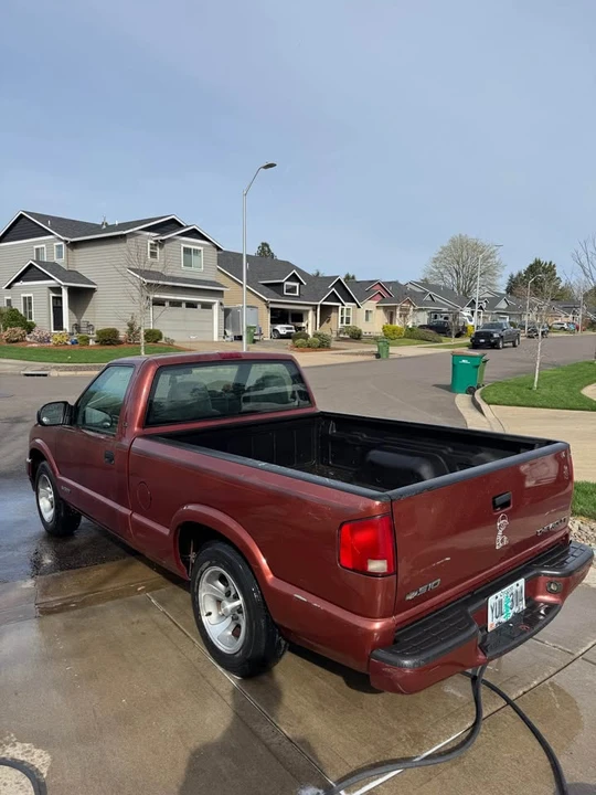 1998 Chevrolet S-10 - Image 3 of 10