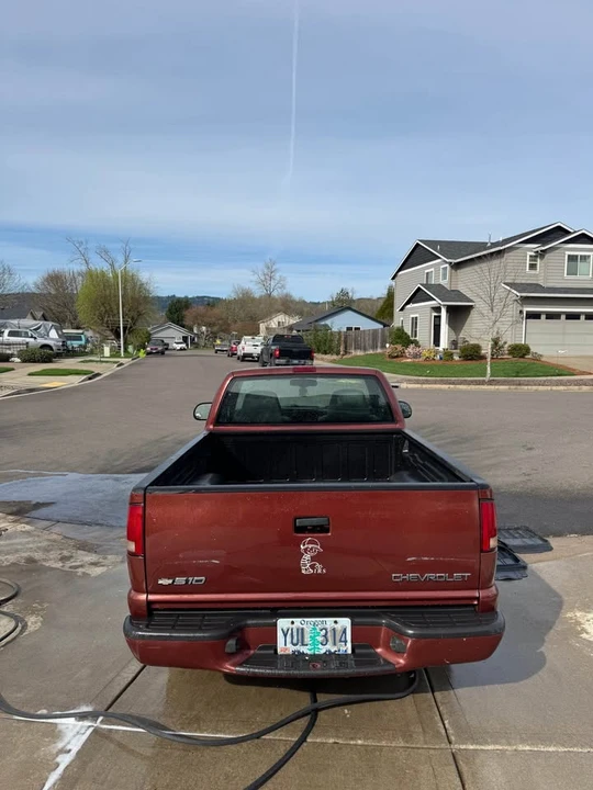1998 Chevrolet S-10 - Image 4 of 10