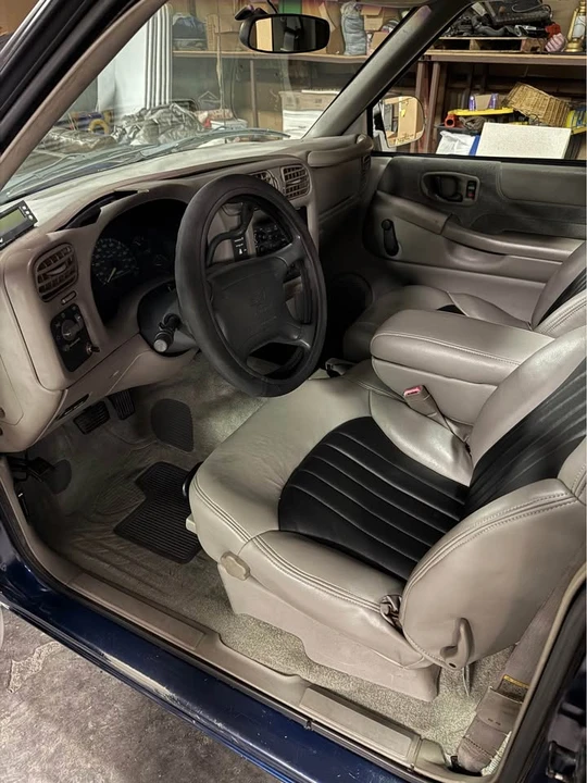 1998 Chevrolet S-10 - Image 7 of 8