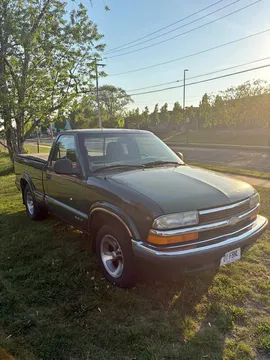 1998 Chevrolet S-10 LS Pickup