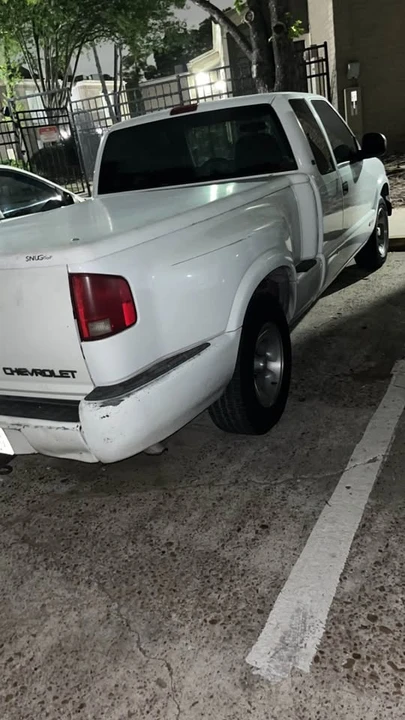 1998 Chevrolet S-10 - Image 2 of 4