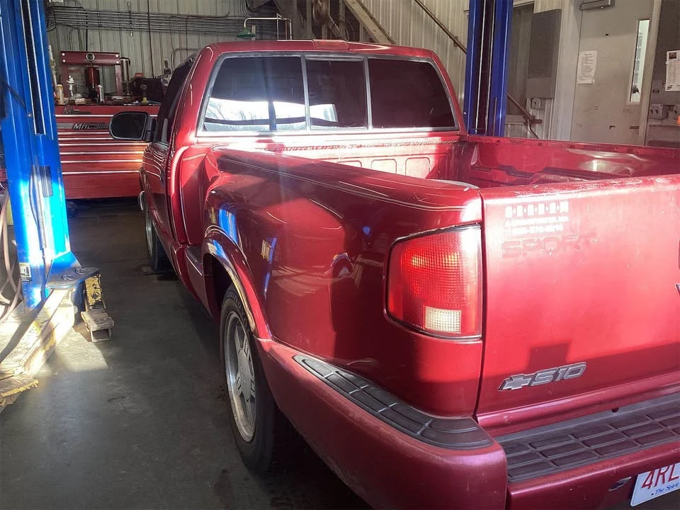 1998 Chevrolet S-10 - Image 3 of 5