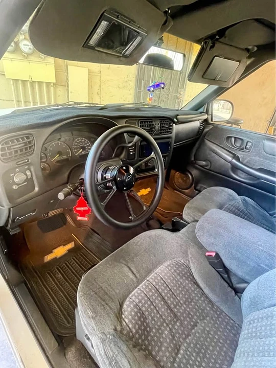 1998 Chevrolet S-10 - Image 7 of 10