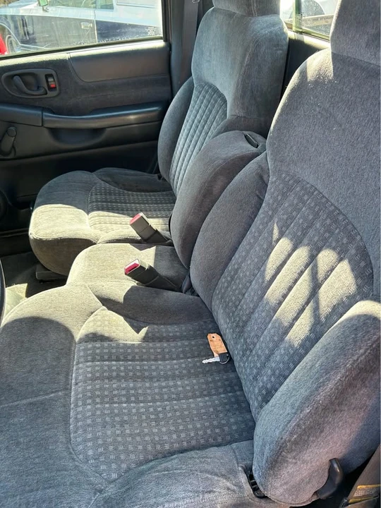 1998 Chevrolet S-10 - Image 13 of 17