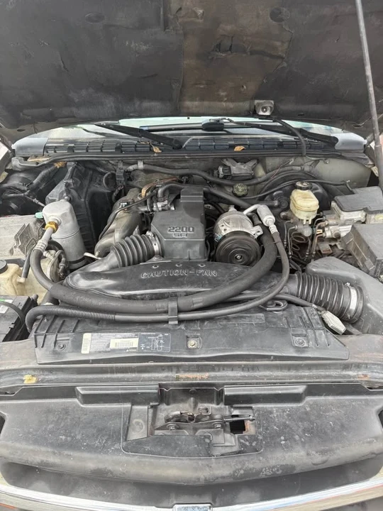 1998 Chevrolet S-10 - Image 11 of 13