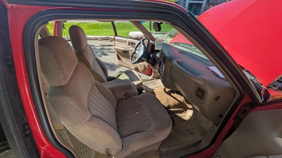 1998 Chevrolet S-10 - Image 13 of 18