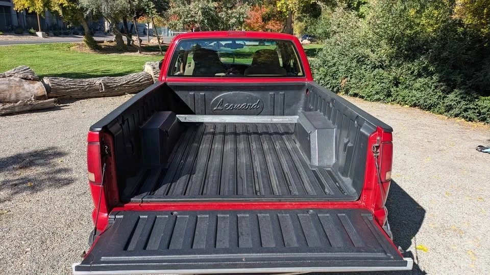 1998 Chevrolet S-10 - Image 6 of 18