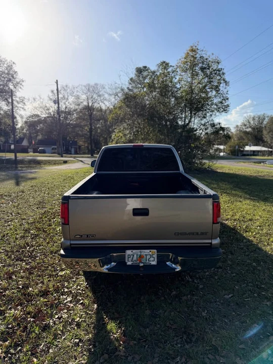 1998 Chevrolet S-10 - Image 10 of 11