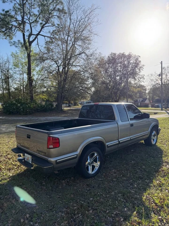 1998 Chevrolet S-10 - Image 11 of 11