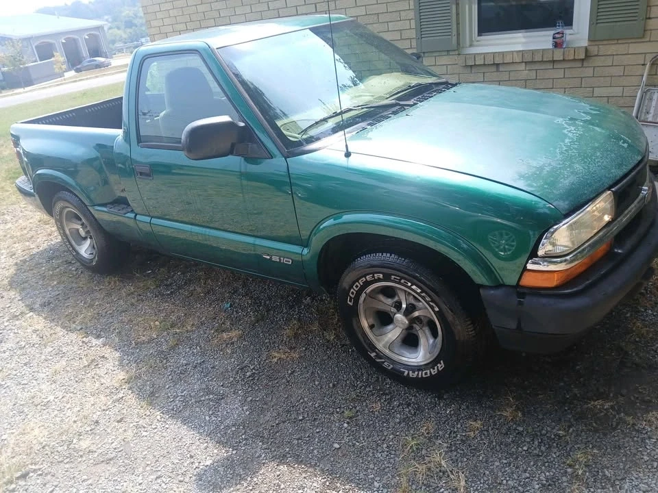 1998 Chevrolet S-10 - Image 8 of 8