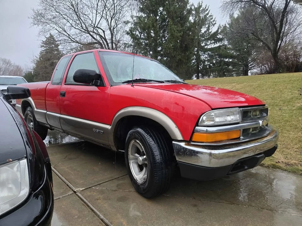 1998 Chevrolet S-10 - Image 9 of 9
