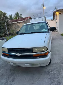 1998 Chevrolet S-10 Extended Cab Pickup