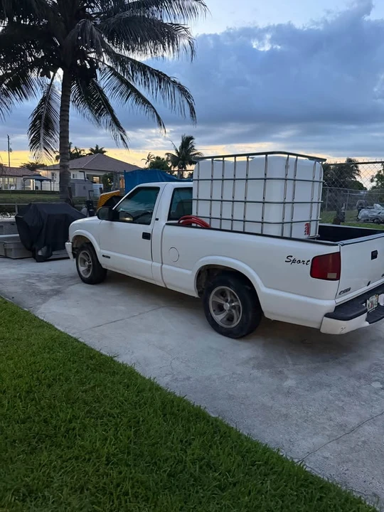 1998 Chevrolet S-10 - Image 4 of 4