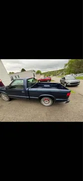 1998 Chevrolet S-10 - Image 3 of 3