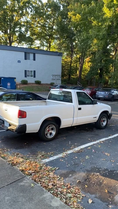 1998 Chevrolet S-10 - Image 3 of 4