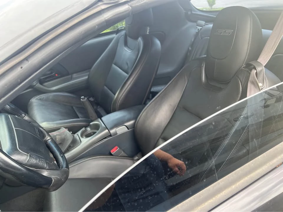 1998 Chevrolet SS - Image 3 of 4