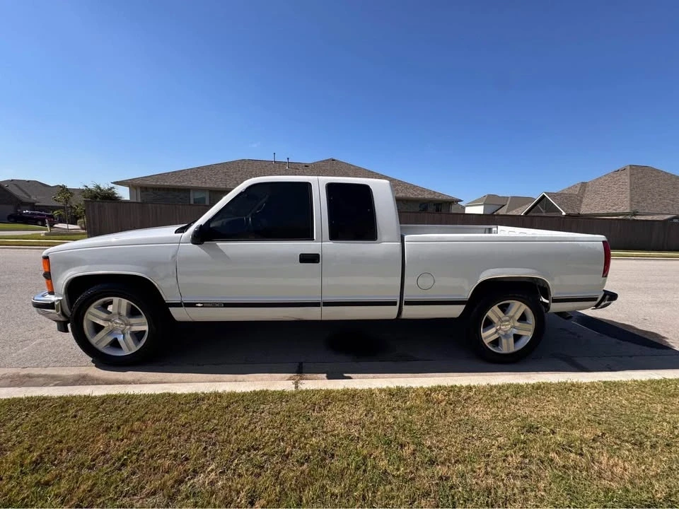 1998 Chevrolet C/K 4th Gen - Image 9 of 10