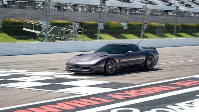 1998 Chevrolet Corvette C5 - Image 2 of 10