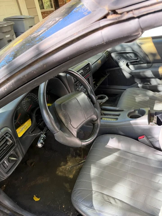 1998 Chevrolet Camaro 4th Gen - Image 3 of 9