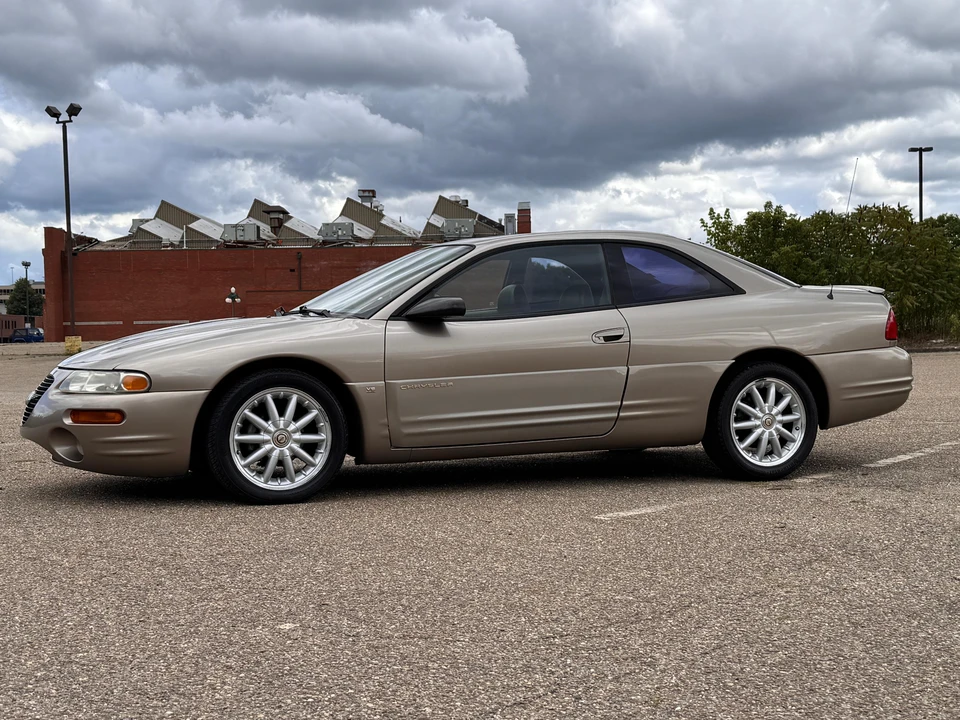 1998 Chrysler Sebring - Image 11 of 31