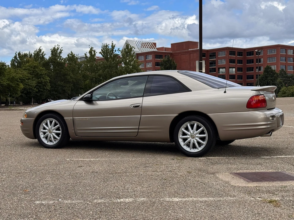 1998 Chrysler Sebring - Image 13 of 31
