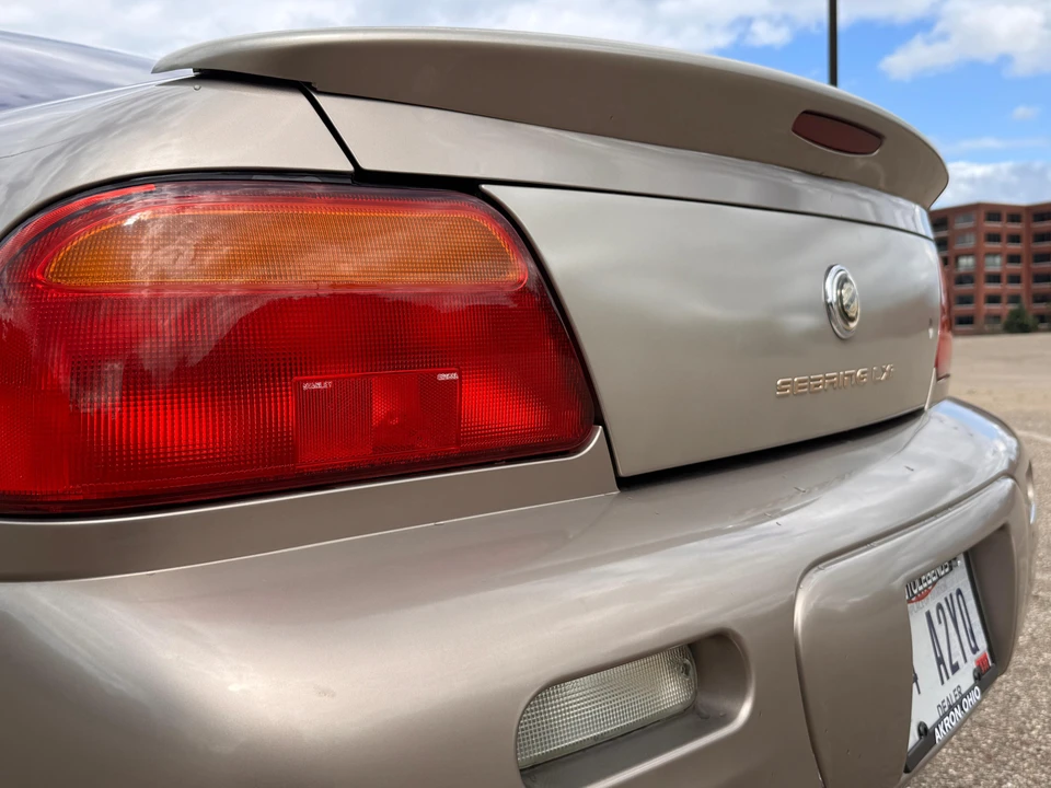 1998 Chrysler Sebring - Image 27 of 31