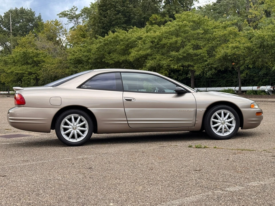 1998 Chrysler Sebring - Image 20 of 31