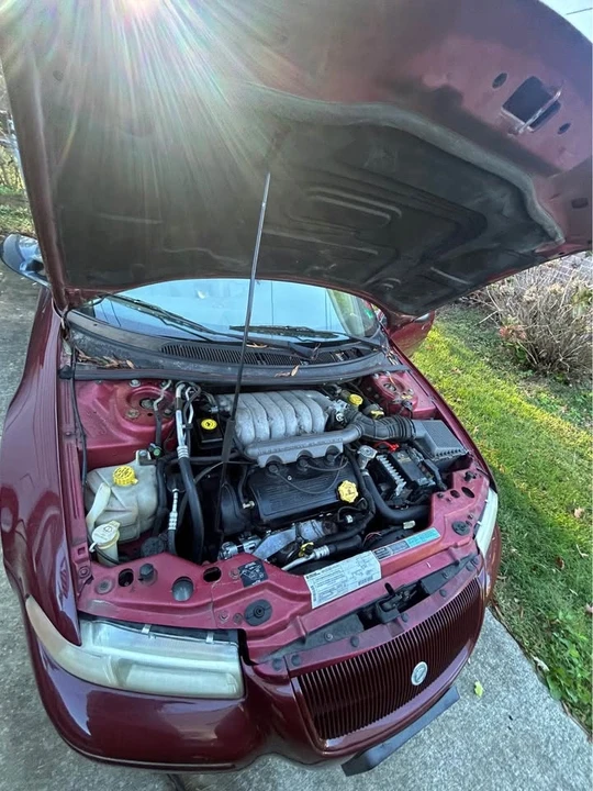 1998 Chrysler - Image 2 of 3