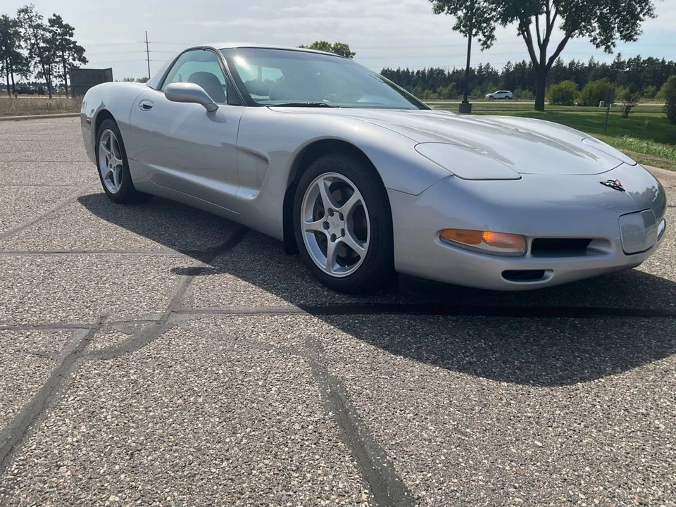 1998 Chevrolet Corvette C5 - Image 3 of 14