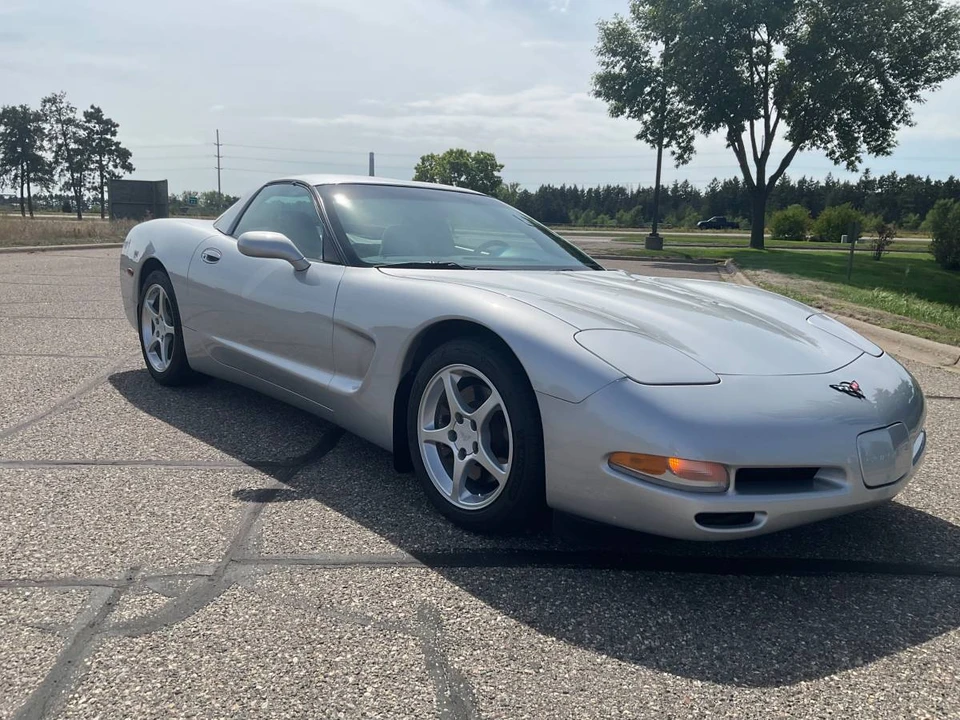 1998 Chevrolet Corvette C5 - Image 11 of 14